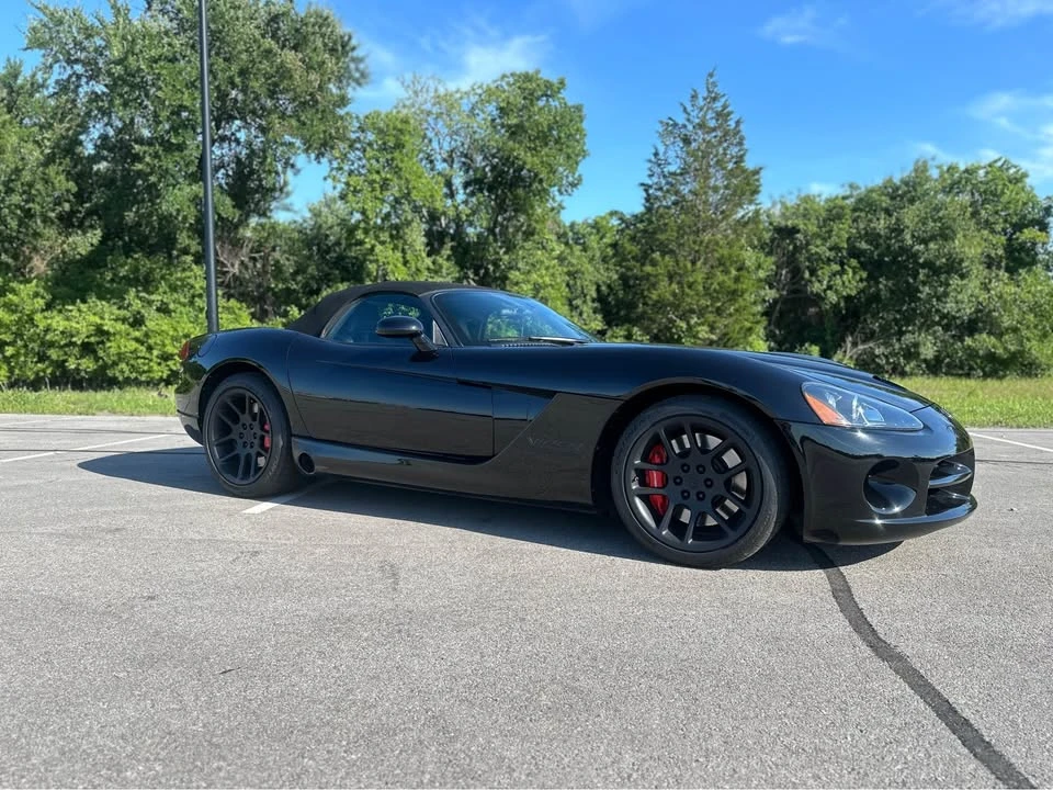 2004 Dodge Viper 3rd Gen - Image 10 of 13