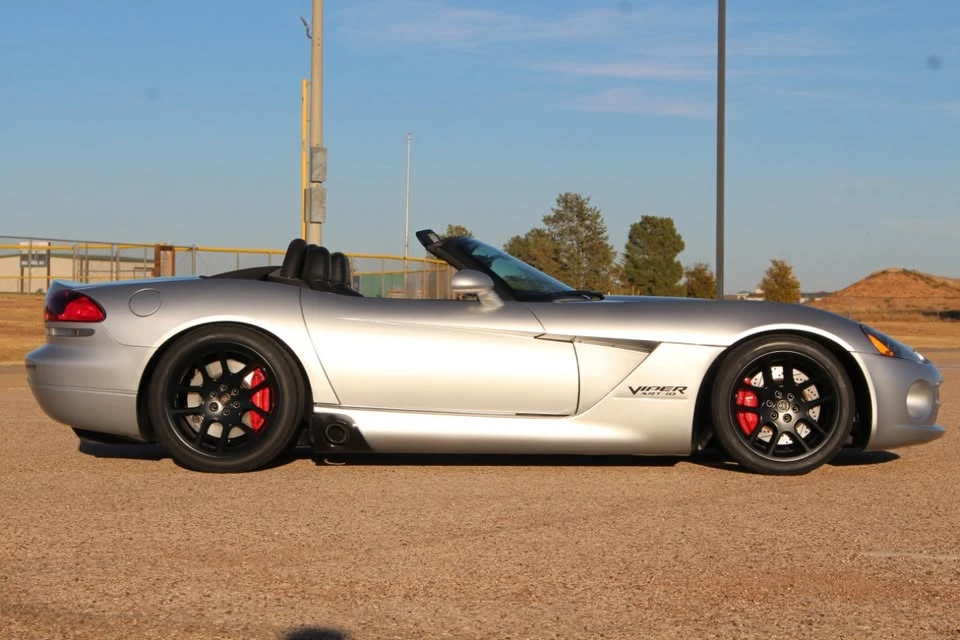 2004 Dodge Viper 3rd Gen - Image 4 of 8
