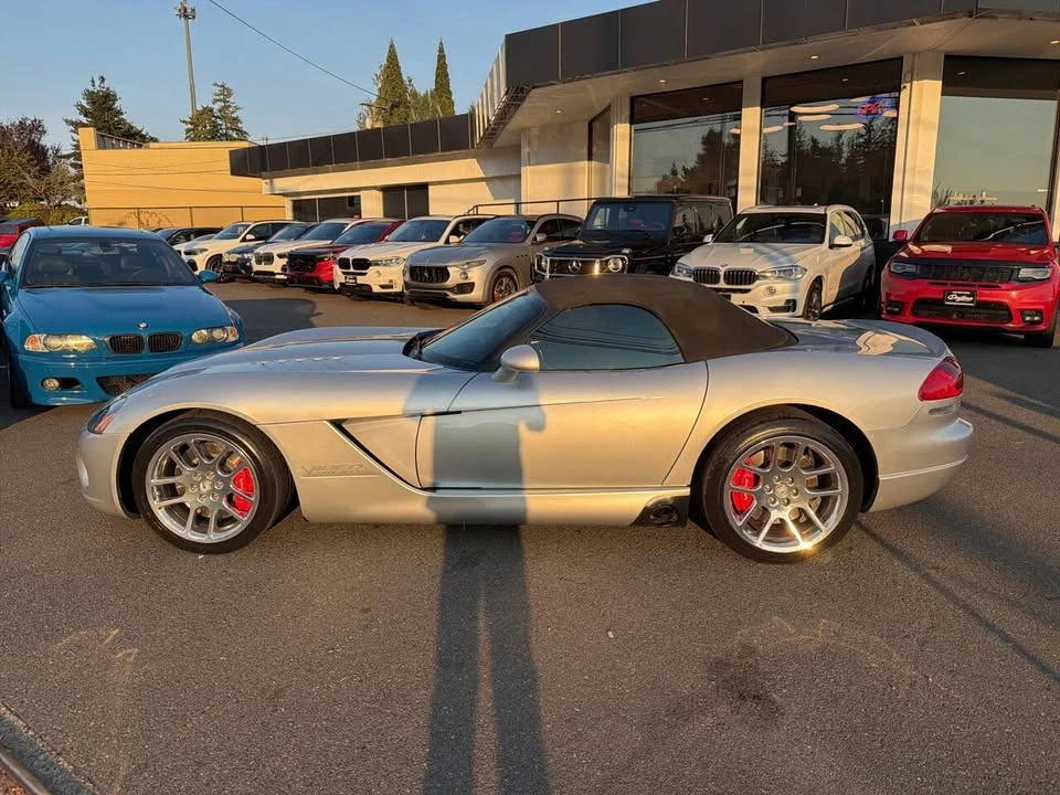 2004 Dodge Viper 3rd Gen - Image 2 of 20
