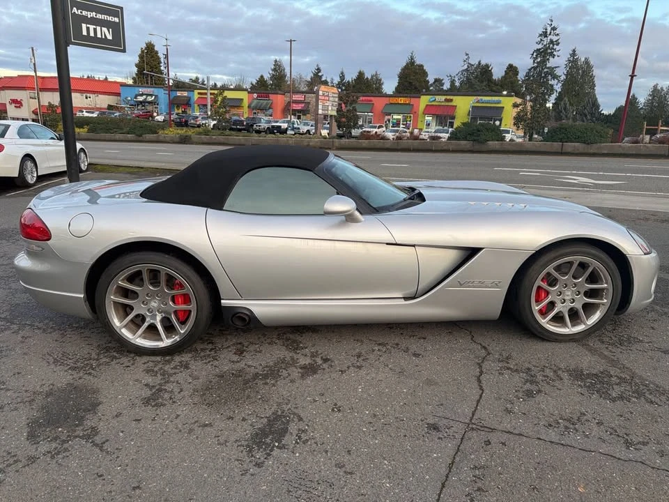 2004 Dodge Viper 3rd Gen - Image 5 of 11