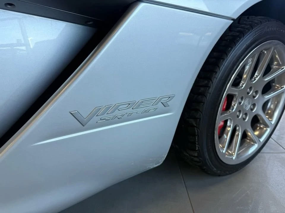 2004 Dodge Viper 3rd Gen - Image 6 of 20