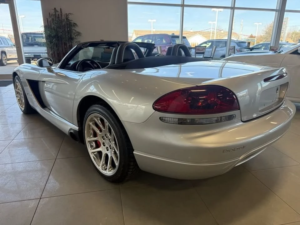 2004 Dodge Viper 3rd Gen - Image 8 of 14