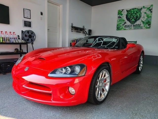 2004 Dodge Viper 3rd Gen - Image 2 of 20