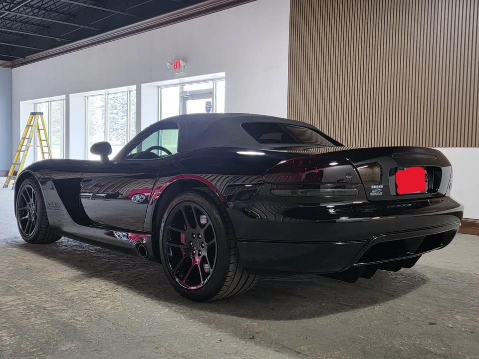 2004 Dodge Viper 3rd Gen - Image 4 of 19