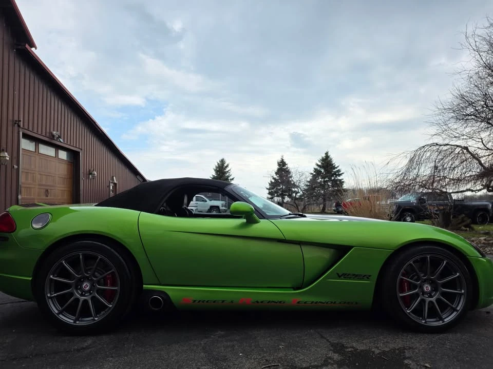 2004 Dodge Viper 3rd Gen - Image 2 of 20