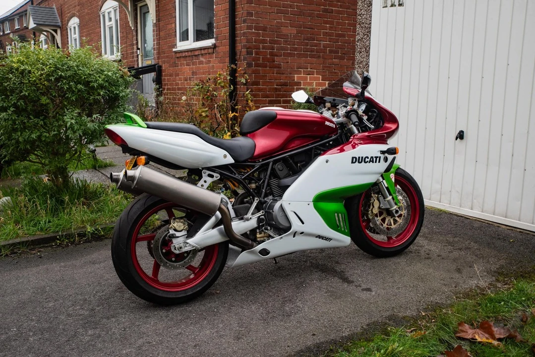 2004 Ducati 750 & 800 & 900 & 1000 - Image 7 of 30
