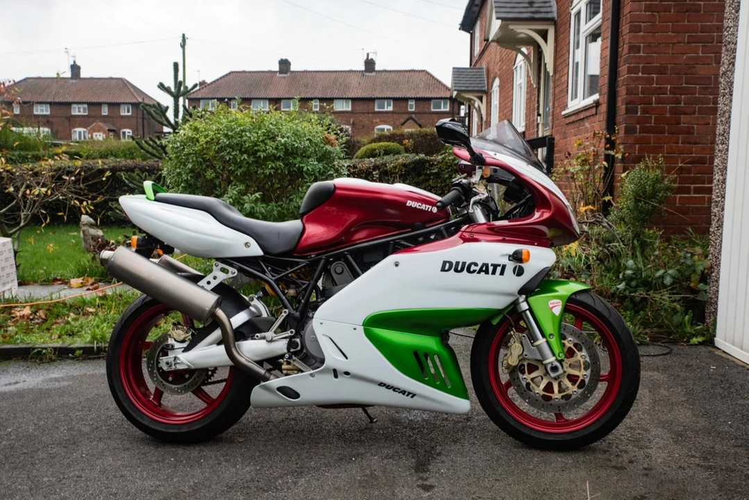 2004 Ducati 750 & 800 & 900 & 1000 - Image 13 of 30