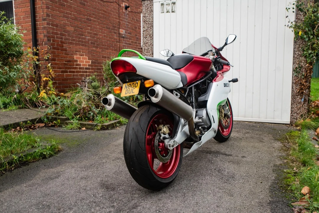 2004 Ducati 750 & 800 & 900 & 1000 - Image 19 of 30