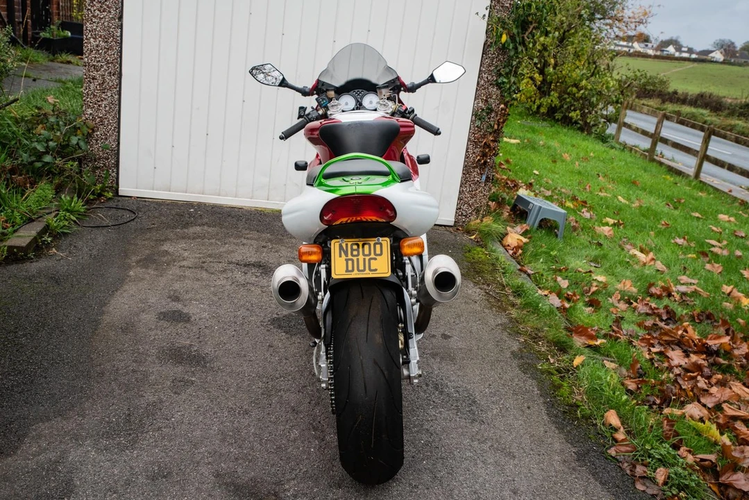 2004 Ducati 750 & 800 & 900 & 1000 - Image 23 of 30