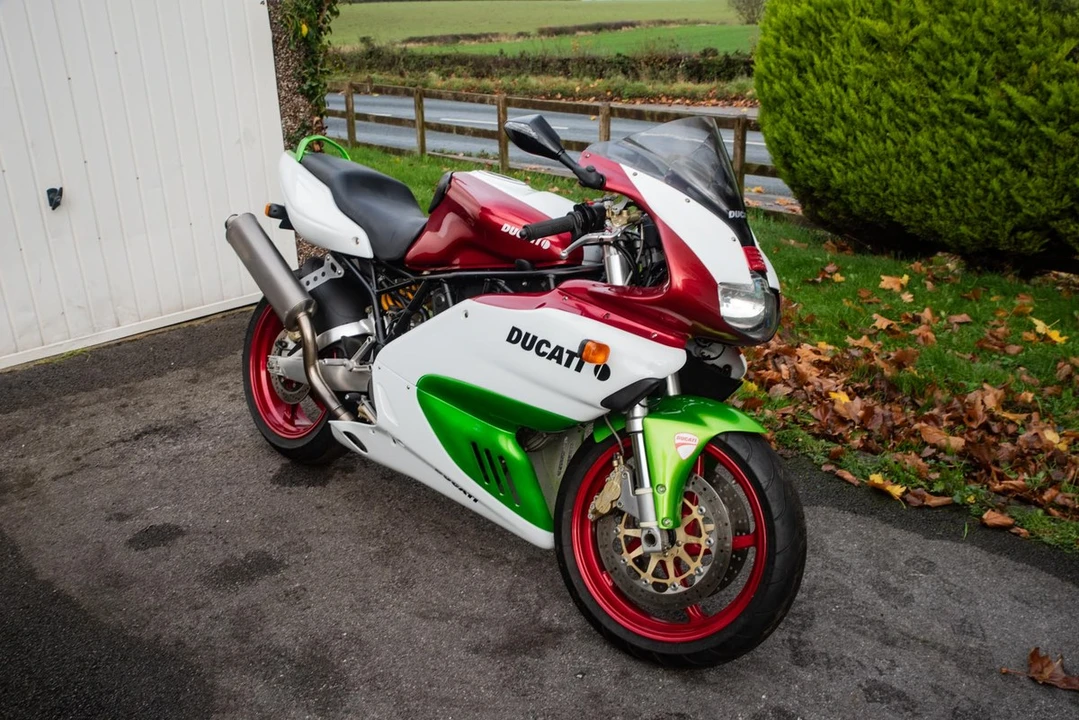 2004 Ducati 750 & 800 & 900 & 1000 - Image 27 of 30