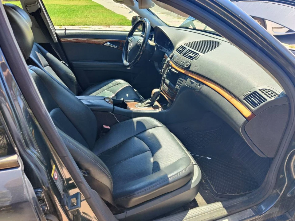 2004 Mercedes-Benz W211 E-Class - Image 7 of 17