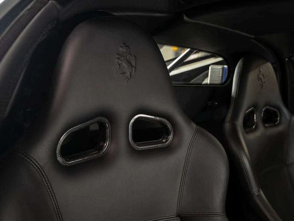 2003 Ferrari Enzo - Image 23 of 31