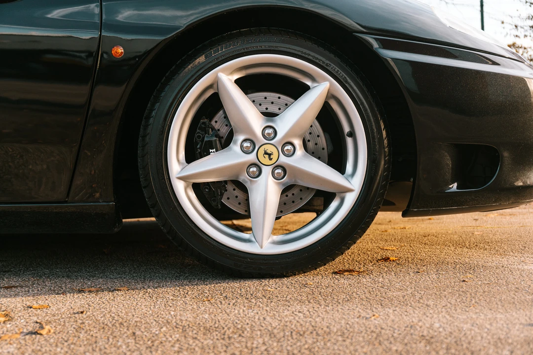 2004 Ferrari 360 Spider - Image 21 of 31