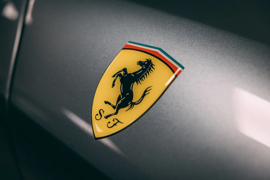 2004 Ferrari 612 - Image 27 of 31