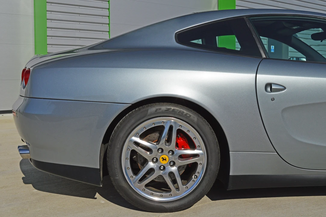 2004 Ferrari 612 - Image 13 of 31