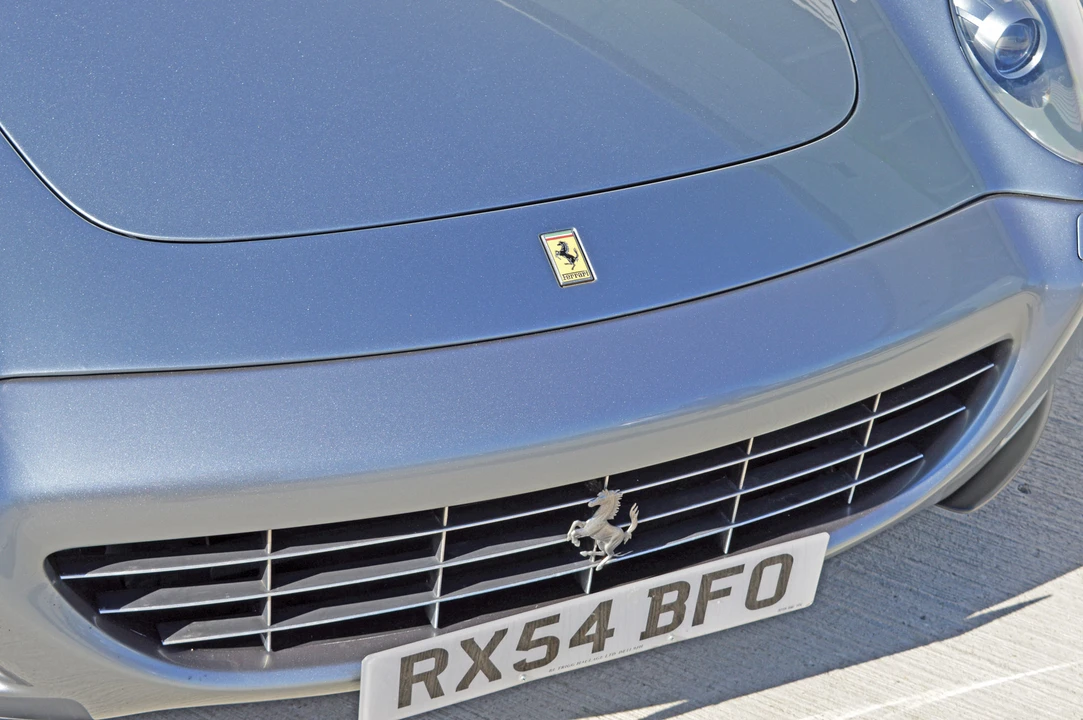 2004 Ferrari 612 - Image 18 of 31