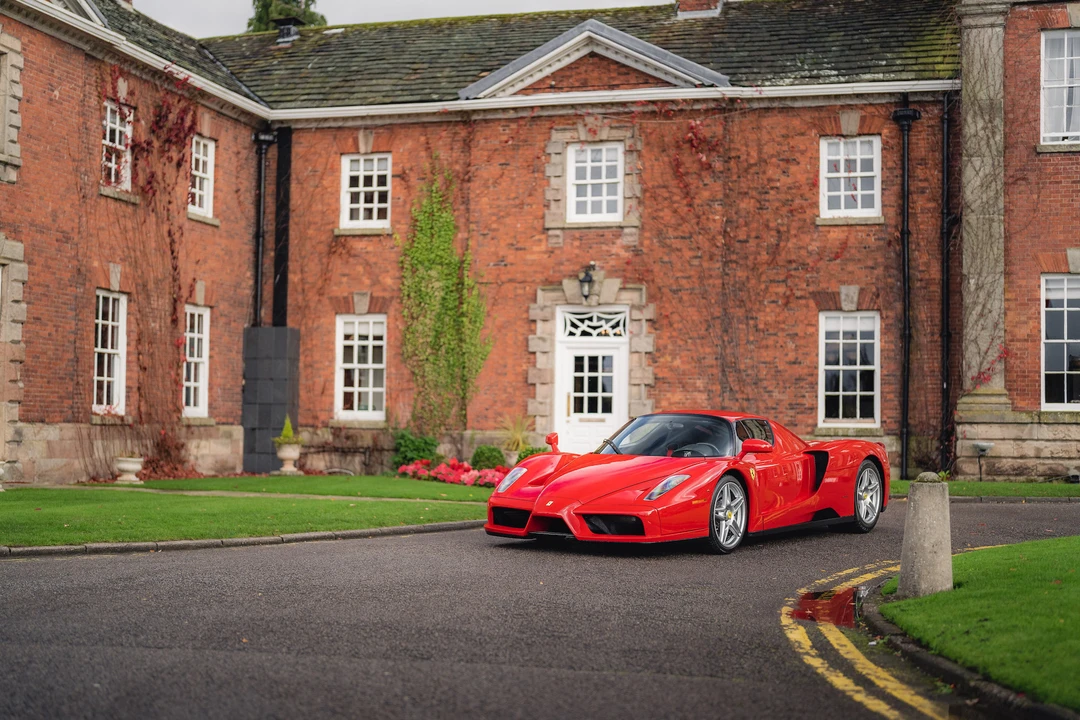 2004 Ferrari Enzo - Image 20 of 31