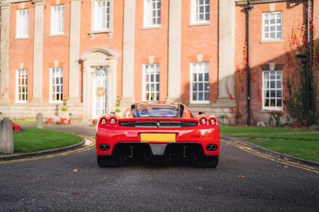 2004 Ferrari Enzo - Image 10 of 31