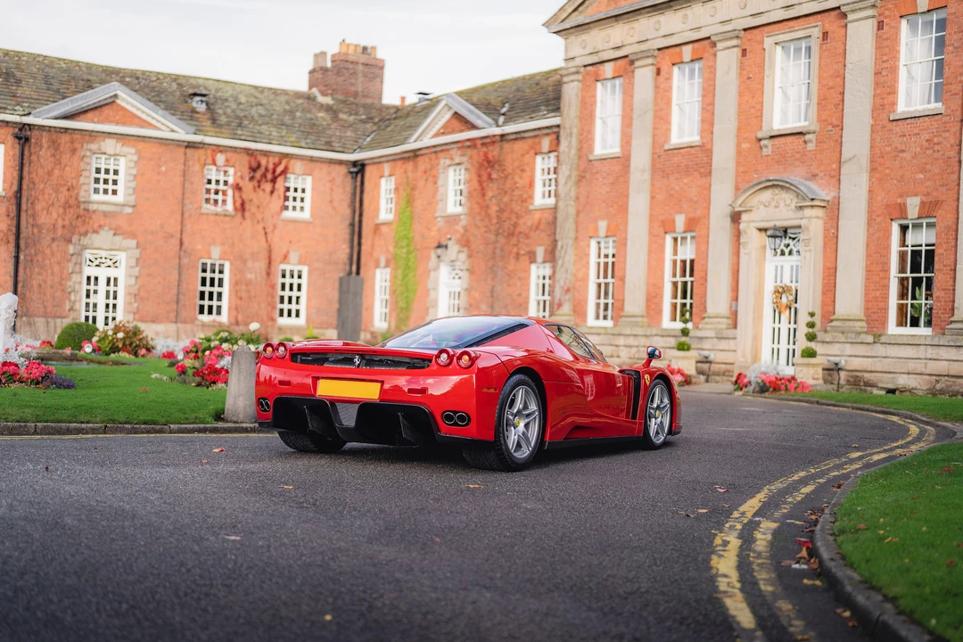 2004 Ferrari Enzo - Image 11 of 31