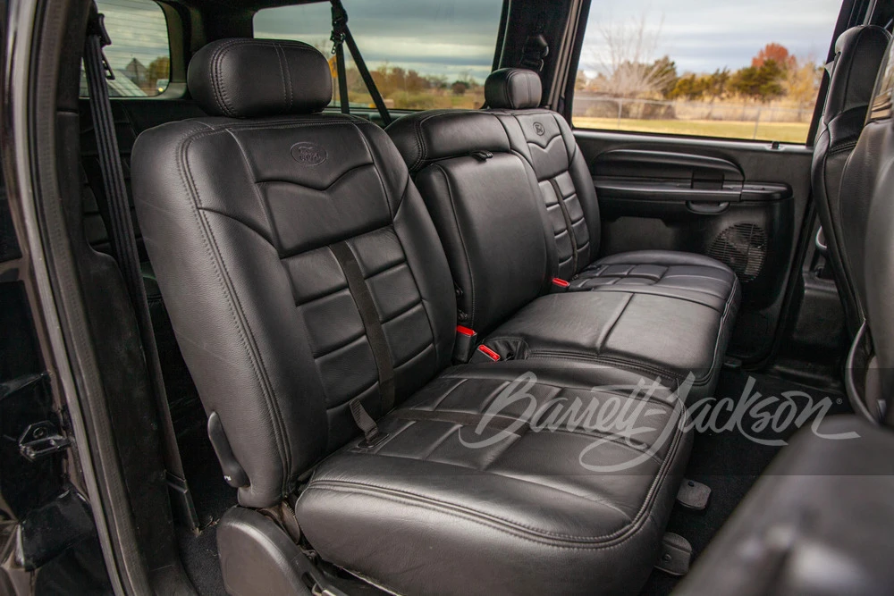 2004 Ford Excursion - Image 11 of 21