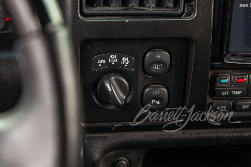 2004 Ford Excursion - Image 8 of 21