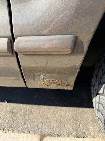 2004 Ford Explorer 3rd Gen - Image 12 of 12
