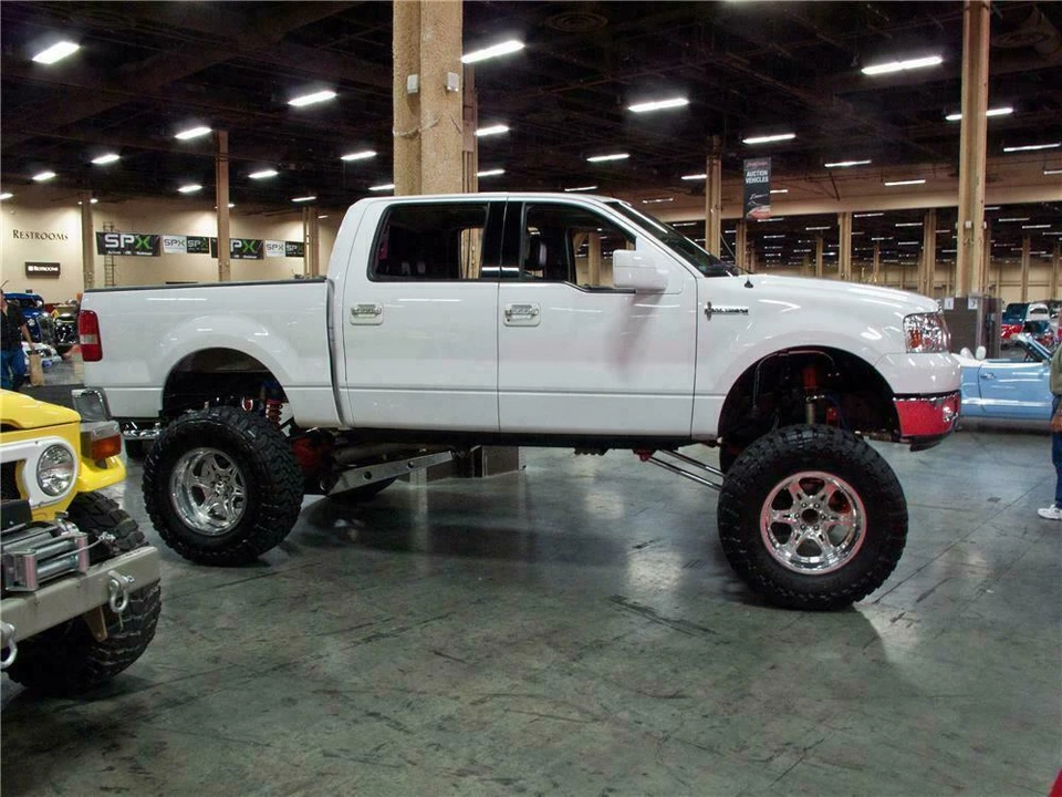 2004 Ford F-Series - Image 5 of 5