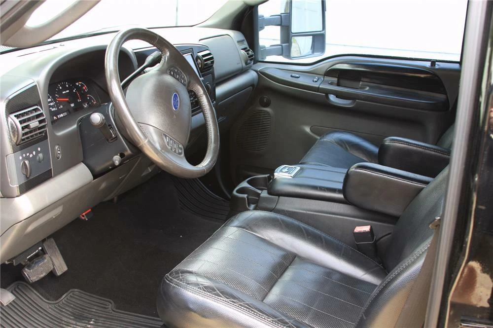 2004 Ford Super Duty 1st Gen - Image 3 of 4