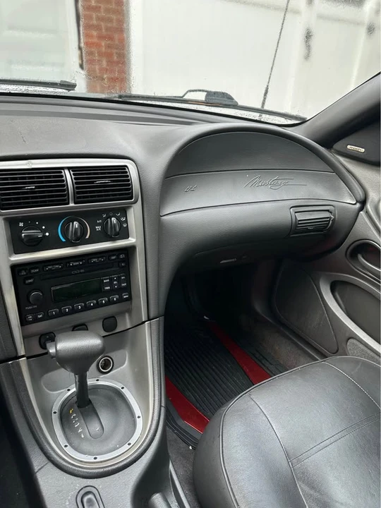 2004 Ford SN95 Mustang - Image 8 of 8