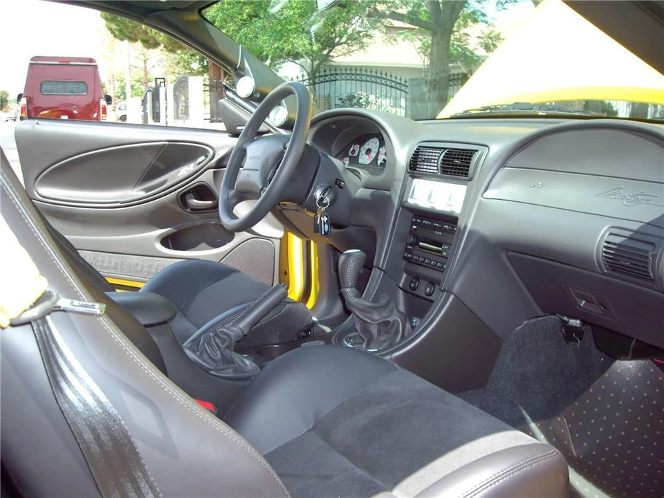 2004 Ford SN95 Mustang Cobra - Image 4 of 5