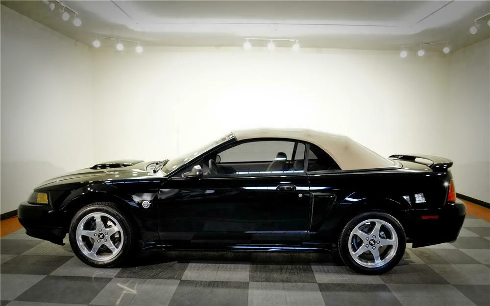 2004 Ford SN95 Mustang - Image 5 of 5