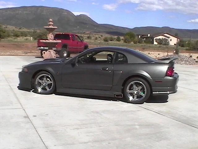 2004 Ford SN95 Mustang - Image 3 of 3