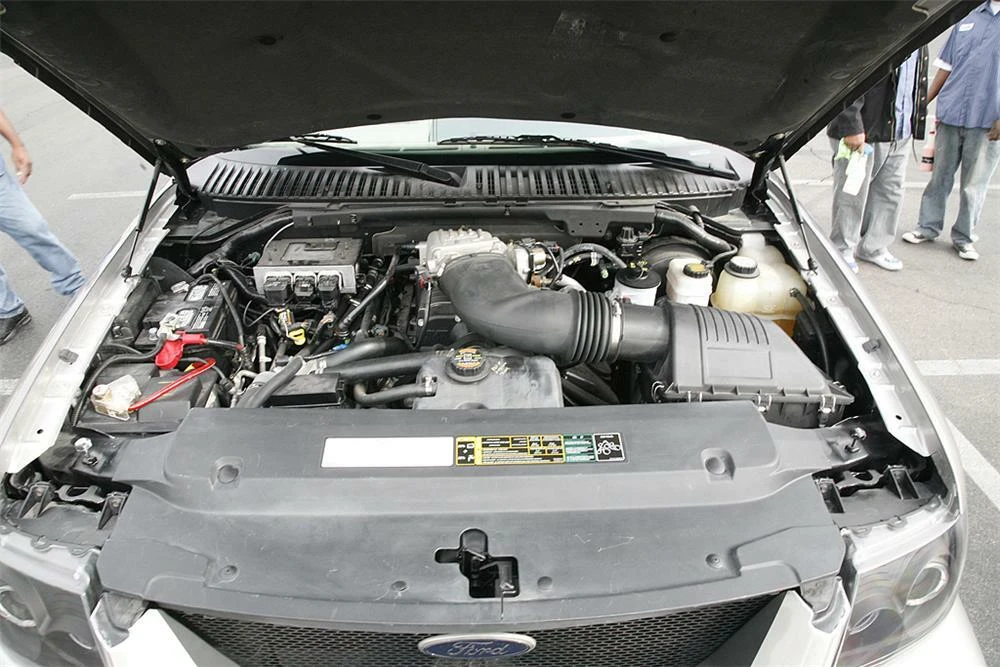 2004 Ford Expedition 2nd Gen - Image 3 of 5