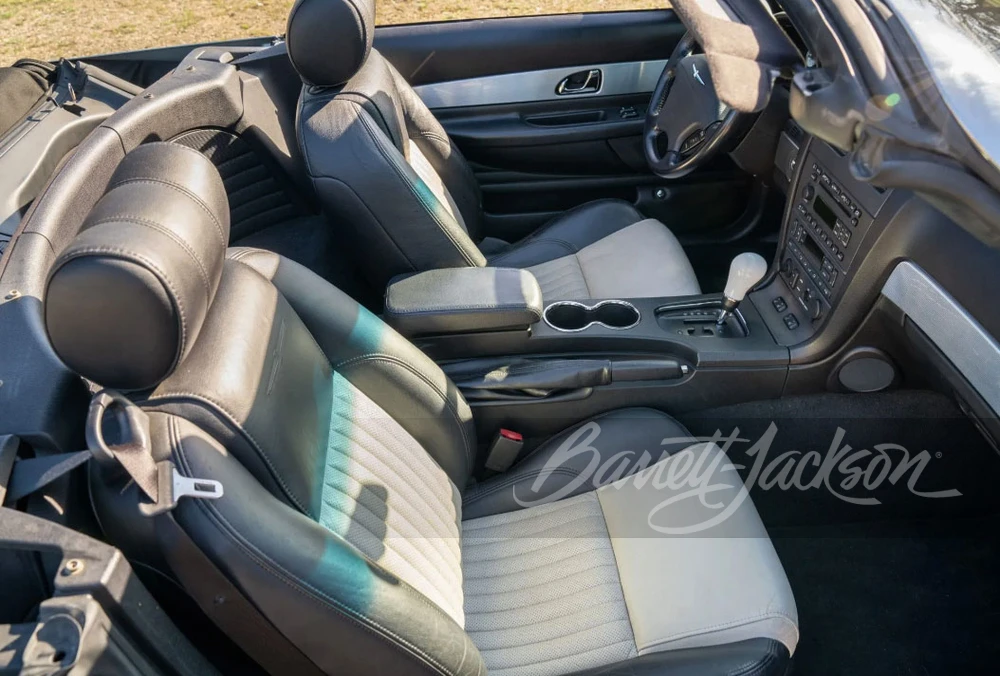 2004 Ford Thunderbird 11th Gen - Image 6 of 12