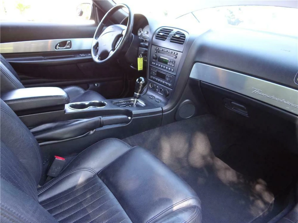 2004 Ford Thunderbird 11th Gen - Image 3 of 5