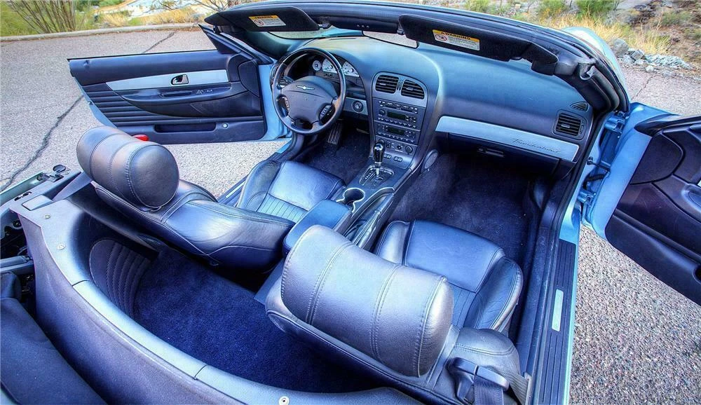 2004 Ford Thunderbird 11th Gen - Image 4 of 5