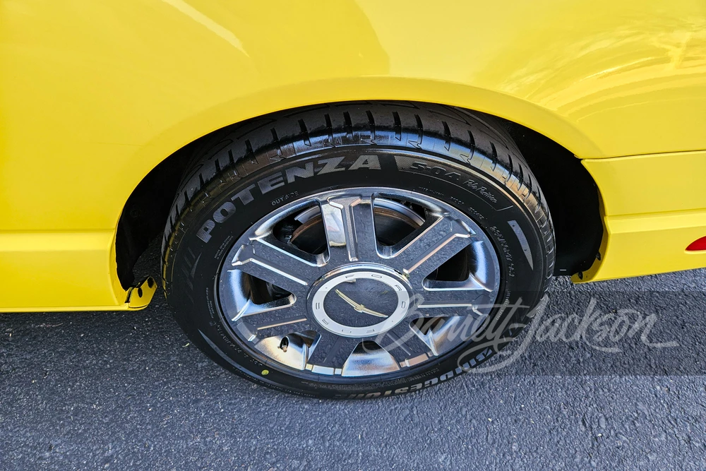 2004 Ford Thunderbird 11th Gen - Image 7 of 15