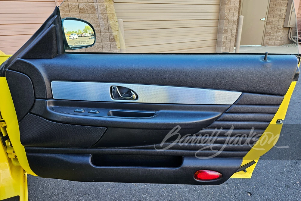 2004 Ford Thunderbird 11th Gen - Image 9 of 15