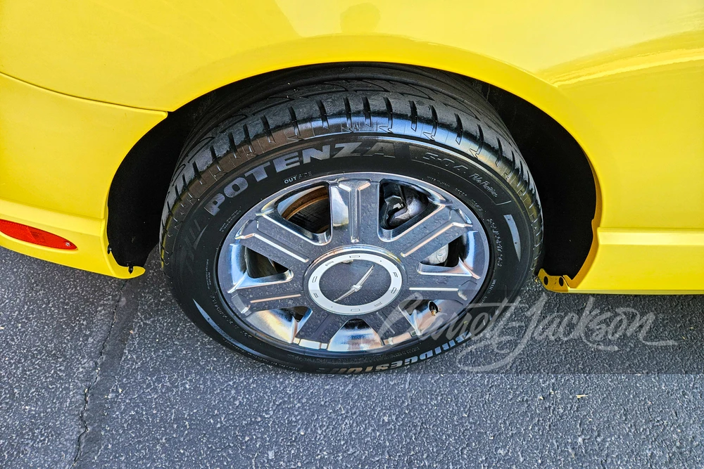 2004 Ford Thunderbird 11th Gen - Image 11 of 15