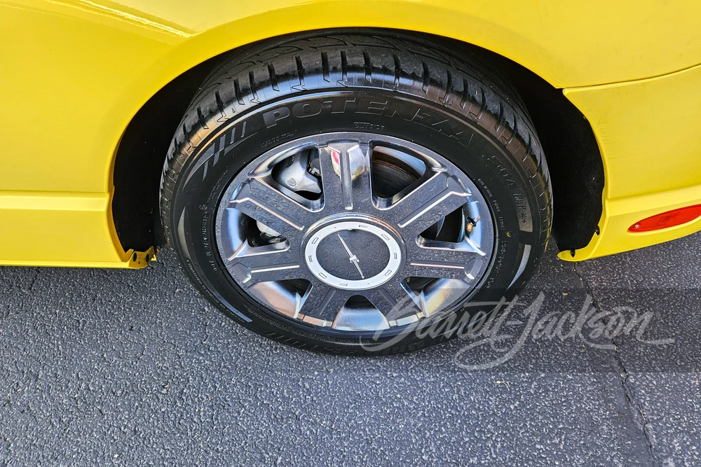 2004 Ford Thunderbird 11th Gen - Image 13 of 15