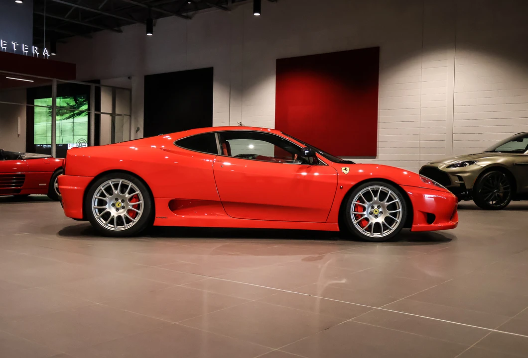 2004 Ferrari 360 Challenge Stradale - Image 4 of 31