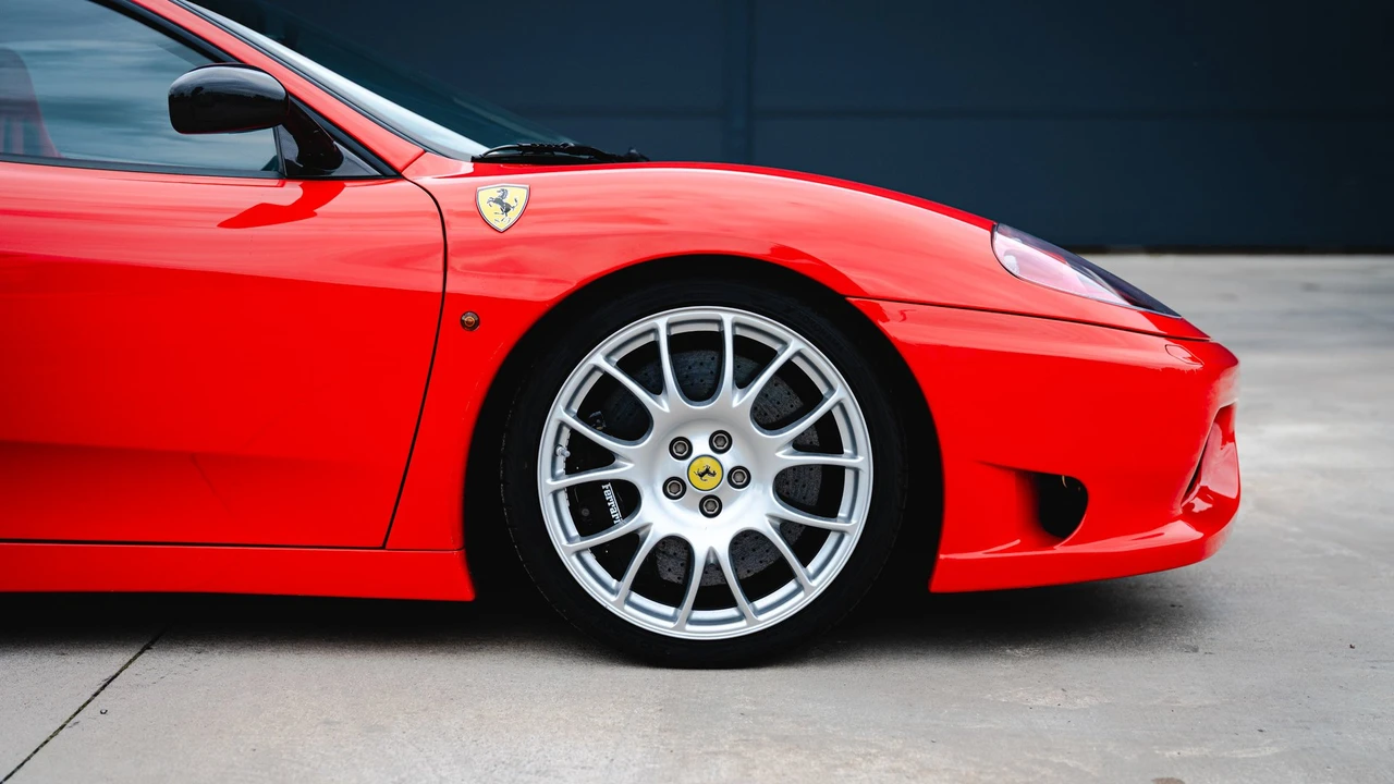 2004 Ferrari 360 Challenge Stradale - Image 16 of 31
