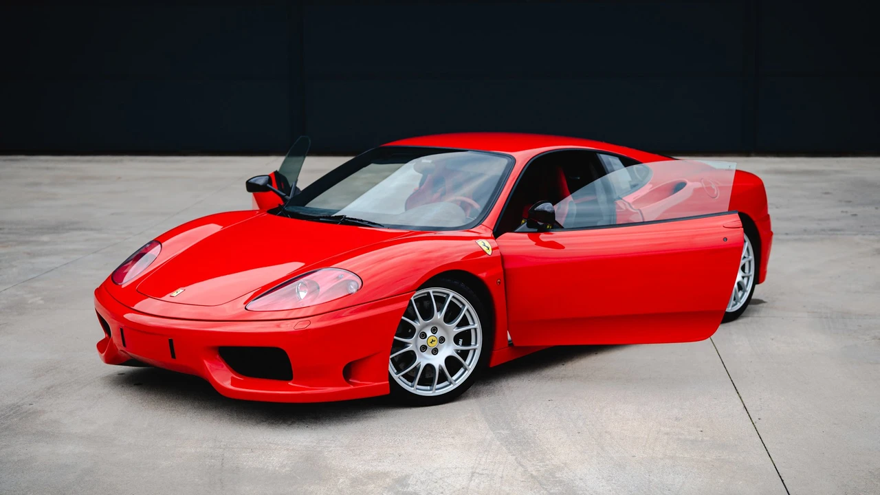 2004 Ferrari 360 Challenge Stradale - Image 18 of 31