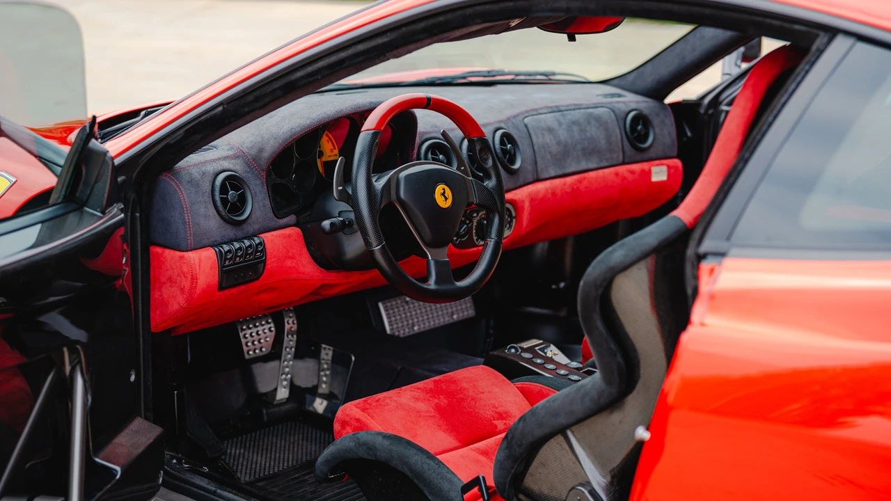2004 Ferrari 360 Challenge Stradale - Image 19 of 31