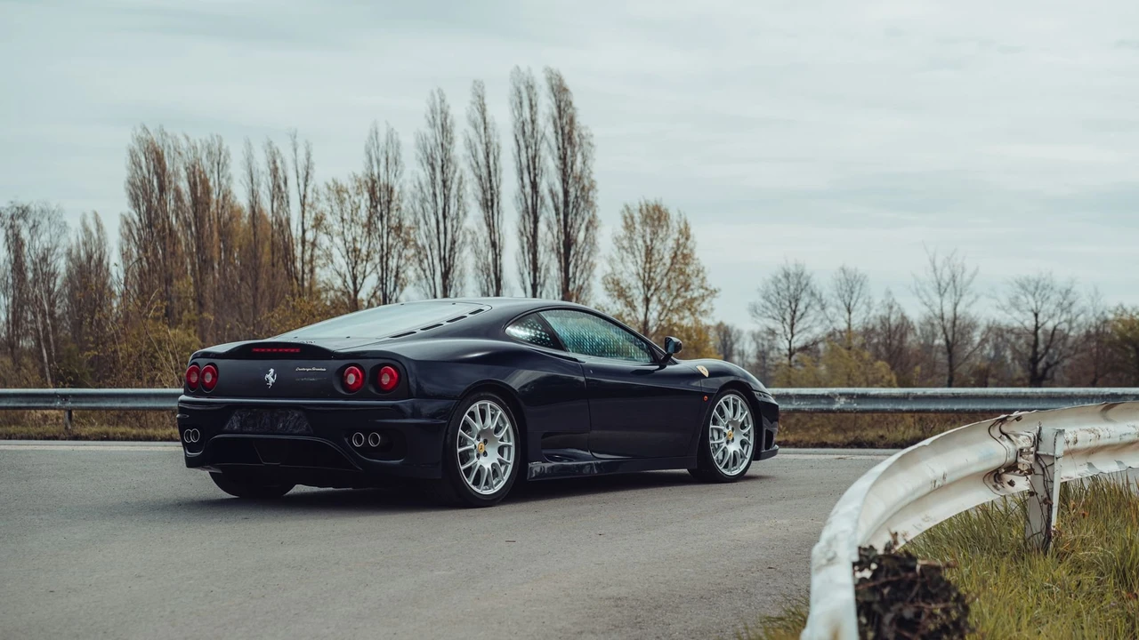 2004 Ferrari 360 Challenge Stradale - Image 15 of 31
