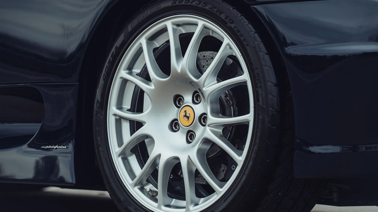 2004 Ferrari 360 Challenge Stradale - Image 12 of 31