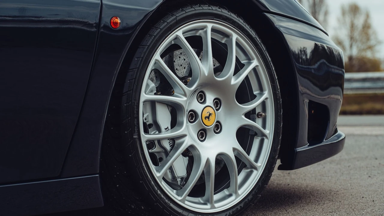 2004 Ferrari 360 Challenge Stradale - Image 19 of 31