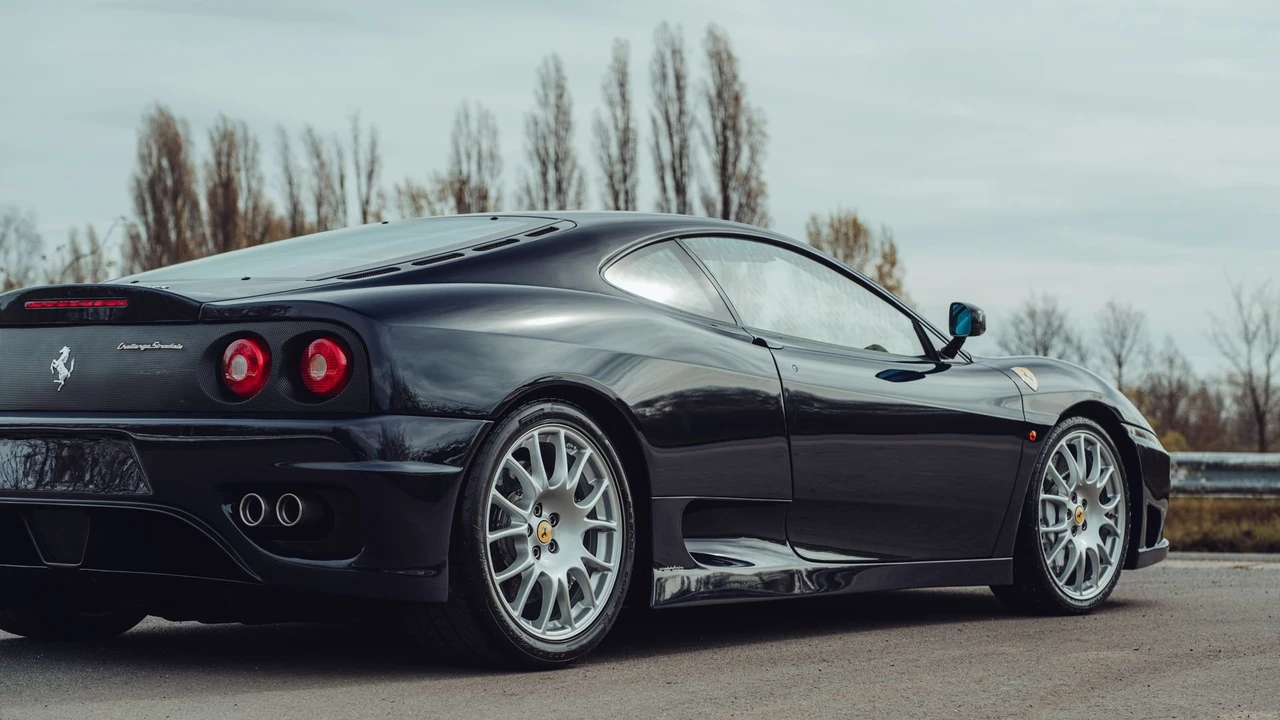 2004 Ferrari 360 Challenge Stradale - Image 17 of 31