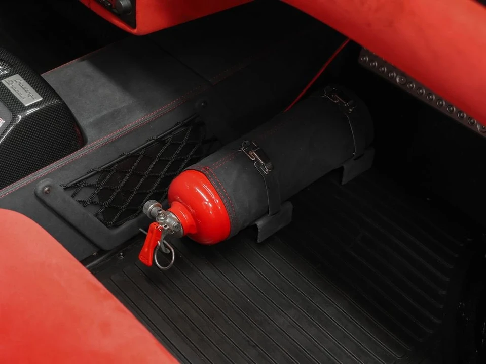 2004 Ferrari 360 Challenge Stradale - Image 17 of 31