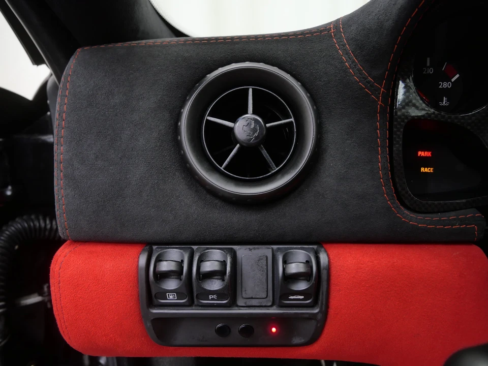 2004 Ferrari 360 Challenge Stradale - Image 28 of 31